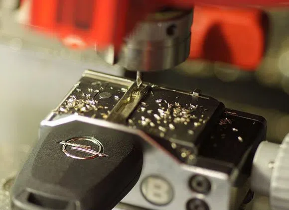 Universal Locksmith Store San Bruno, CA 650-946-3221 - 11-Key-Cutting